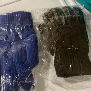 Blue and Brown Knit Gloves Set